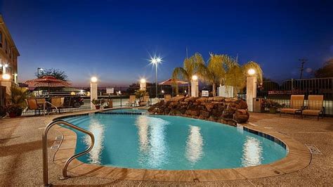 BEST WESTERN PLUS VICTORIA INN & SUITES $87 ($̶1̶0̶2̶) - Updated 2023 ...