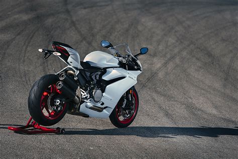 Ducati Panigale 959 First Ride Review - Page 4 of 4 - Bike India