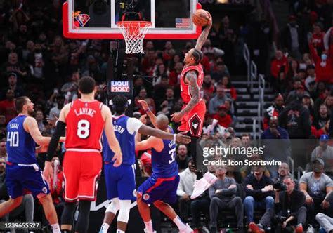 934 Demar Derozan Dunk Stock Photos, High-Res Pictures, and Images - Getty Images