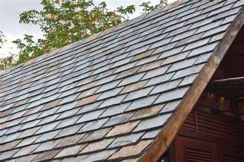 7 Best Types Of Roof Slates (Trending Slate Roof Styles)