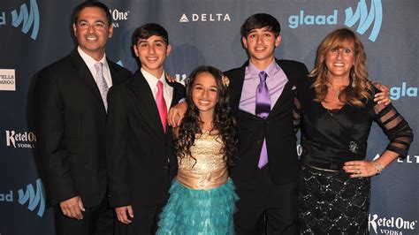 Jazz Jennings Family: Who Are Her Parents, Siblings, Grandma? | In ...