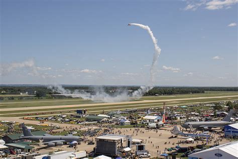 Two For One: Dual AirVenture Air Show Performances Promote Social ...