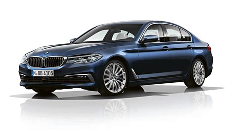 BMW 5 Series Sedan: Models & Equipment | BMW.com.sg