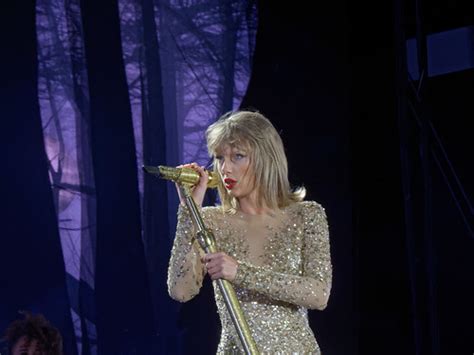Taylor Swift 1989 - Seattle | Ronald Woan | Flickr