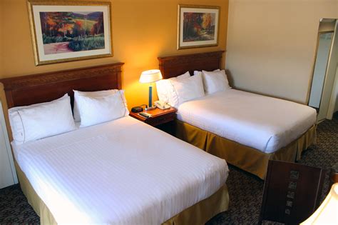 Discount Coupon for Holiday Inn Express Moreno Valley (Lake Perris) in ...