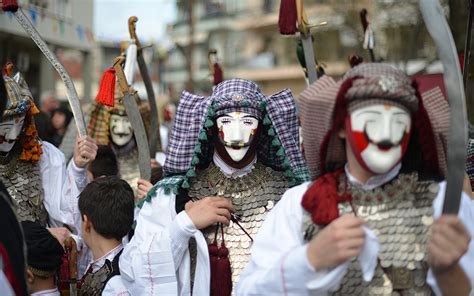 Apokries in Pictures: Greece's Most Colorful Carnival Traditions - Greece Is