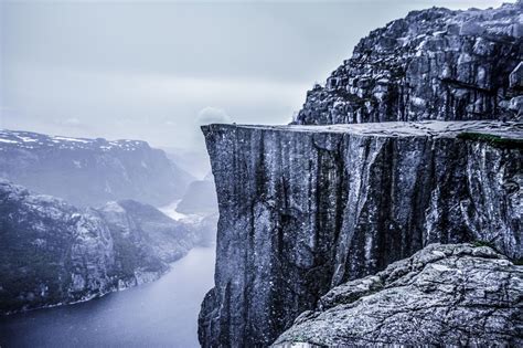 Hiking Pulpit Rock To Get The Best Views In Norway - Hand Luggage Only ...