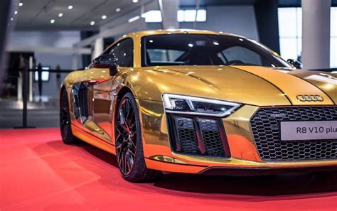 US: 2017 Audi R8 V10 Plus Exclusive Edition Shows Off with Laser Lights, Adds Other Fine Styling ...