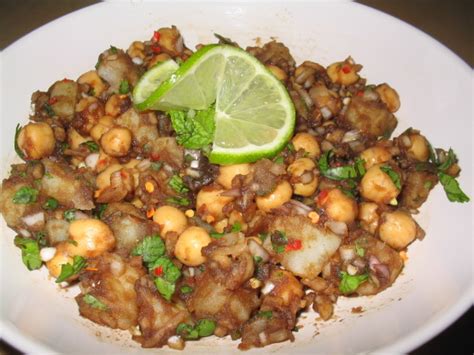 Aloo Channa Chaat Tangy Potato Chickpea Snack) Recipe - Genius Kitchen