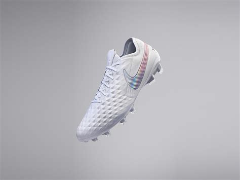 NIKE Tiempo Legend 8 | Behance