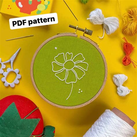 White flower (embroidery pattern) | hopebroidery