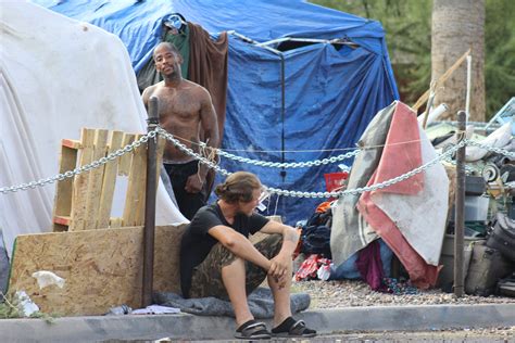 Judge orders Phoenix to clear homeless encampment by November ...