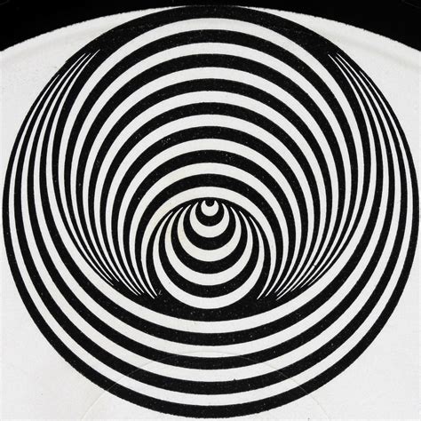Vertigo Swirl | Vertigo swirl on record label | Leo Reynolds | Flickr