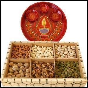 Diwali Dry Fruits- A Healthy Gifting Alternative for Your Dear Ones | Diwali gifts, Fruit ...