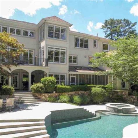 7 Exclusive Airbnb Atlanta Mansions with a Pool – Updated List for 2024 ...