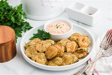 Texas Roadhouse Fried Pickles Recipe - Eating on a Dime