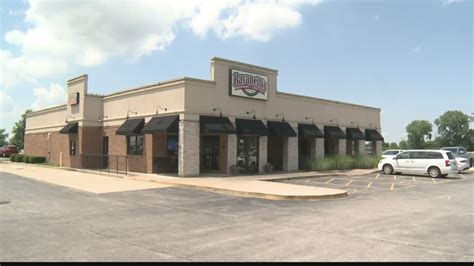 Ravanelli’s: A Restaurant known for their Broasted Chicken | ksdk.com