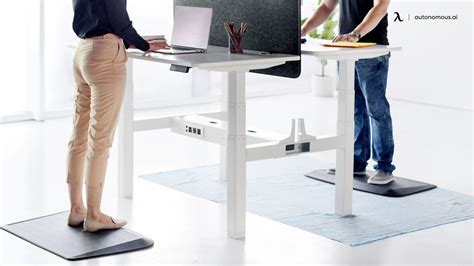 Detailed Standing Desk Mat Review: The Best Option For You