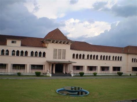 Universities in Sri Lanka: University of Colombo