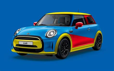 2024 - Lidl: here is the first car in the colors of the brand, we let you appreciate its aesthetics