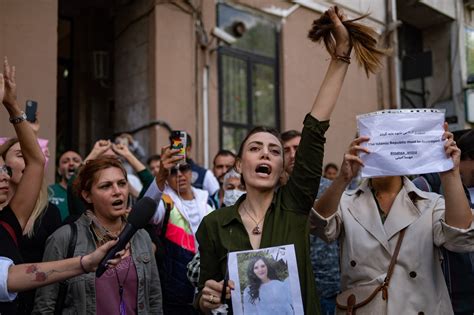 Iranian Women Are Cutting Off Their Hair to Protest the Death of Mahsa ...