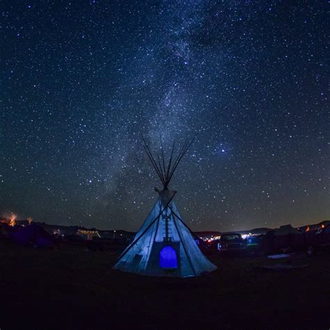 The One Iconic Photo that Encompasses the Essence of the Standing Rock Protest | Fstoppers