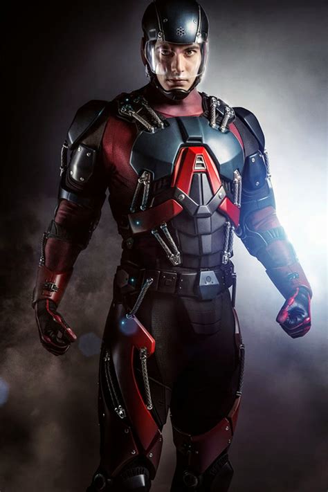 UPDATE! First Look at Brandon Routh Suited Up as THE ATOM