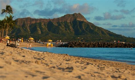 The "Restaurant" With the Best Sunset View in Hawaii - Go Visit Hawaii