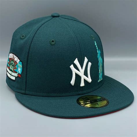 New Era New York Yankees Green Liberty 59Fifty Fitted Hat