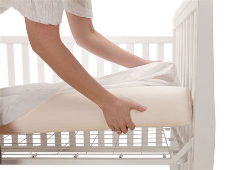 Healthy Support Waterproof Crib Mattress | Crib mattress, Mattress ...