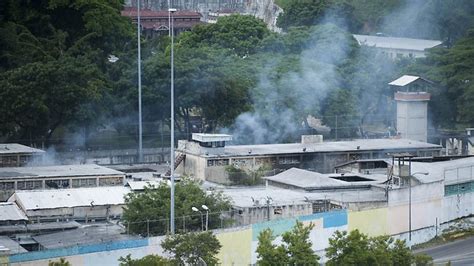 'Heavily armed' gangs in Venezuela prison kill 20 inmates