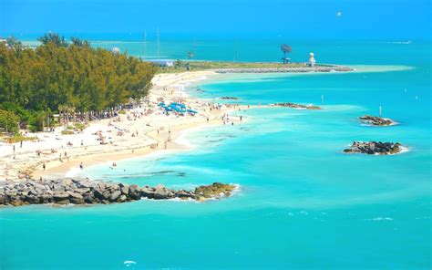 9 Best Beaches in Key West, FL to Visit in Spring 2023