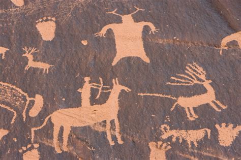 Discover Southwest Native American Petroglyphs - Good Sam Camping Blog