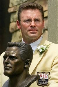 Howie Long talks about Hall of Fame, Raiders, Terry Bradshaw, Lyle ...