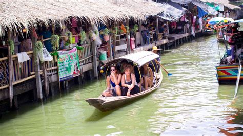 Khlong Lat Mayom Floating Market Tour | Book Now! - TakeMeTour