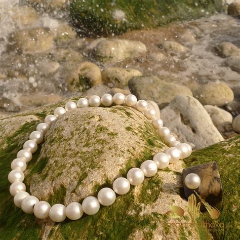 P1130999-White-Pearl-Interchangeable-Pearl-Necklace-5-and-… | Flickr