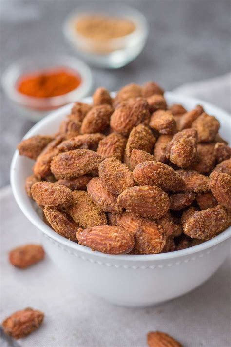 Spicy Cinnamon Roasted Almonds | Roasted almonds recipe, Almond recipes ...