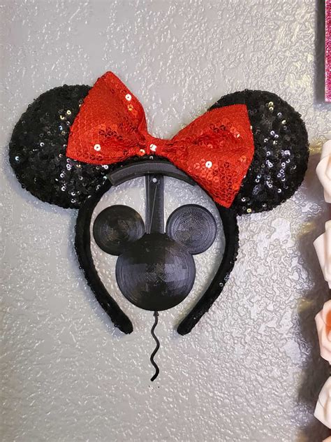 Mickey Mouse Ears wall mount by Justin Spanier | Download free STL model | Printables.com