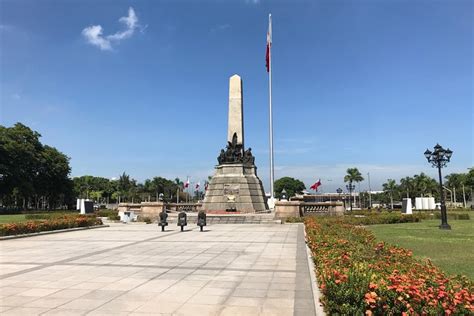 Manila City Intramuros Tour: Triphobo