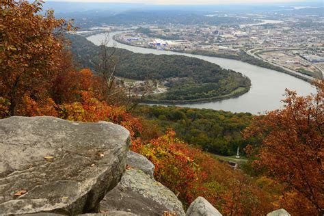 Chattanooga-overlooking Tenn. River | Shutterbug