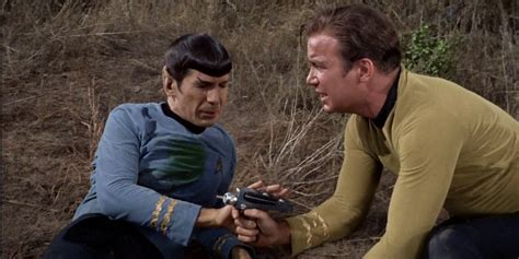 10 Weird Things About Spock’s Body