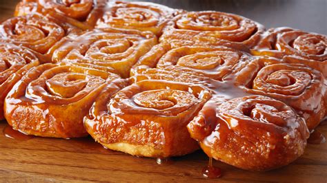 Sticky cinnamon buns - Culy.nl