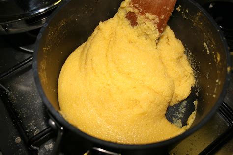 Health benefits of polenta - Polenta with salty cheese recipe - ONEjive.com