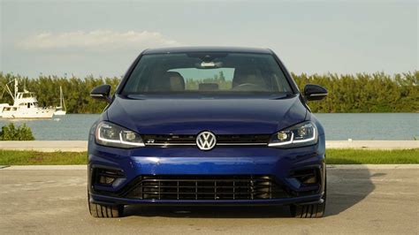 2018 Volkswagen Golf R Review: Grown Up Golf