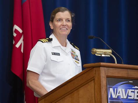 Cmdr. Cindy Keating discusses key elements of leadership during visit ...