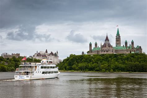File:Ottawa River Cruise.jpg - Wikimedia Commons