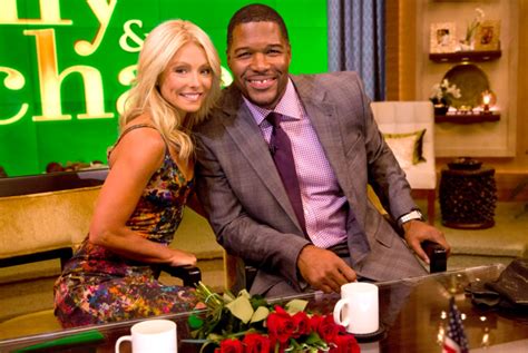 Kelly Ripa and Michael Strahan Win Big at the Daytime Emmys Amid 'Live!' Drama - Closer Weekly