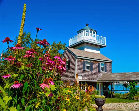 Maine Lighthouses and Beyond: Rockland Harbor Southwest Lighthouse