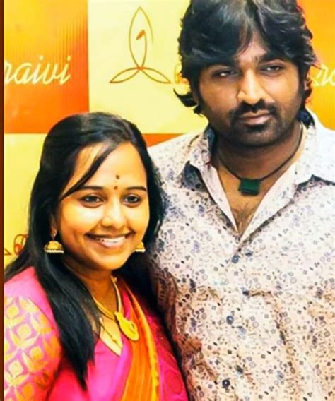 Vijay Sethupathi Family Pics & Facts About His Parents, Wife & Kids [2020] - StarBiz.com