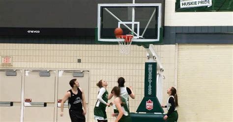 Saskatchewan Huskies basketball teams ready for home-court playoff ...